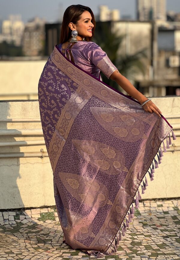 Lavender Colour Silk Sarees With Zaal Zari - Image 5