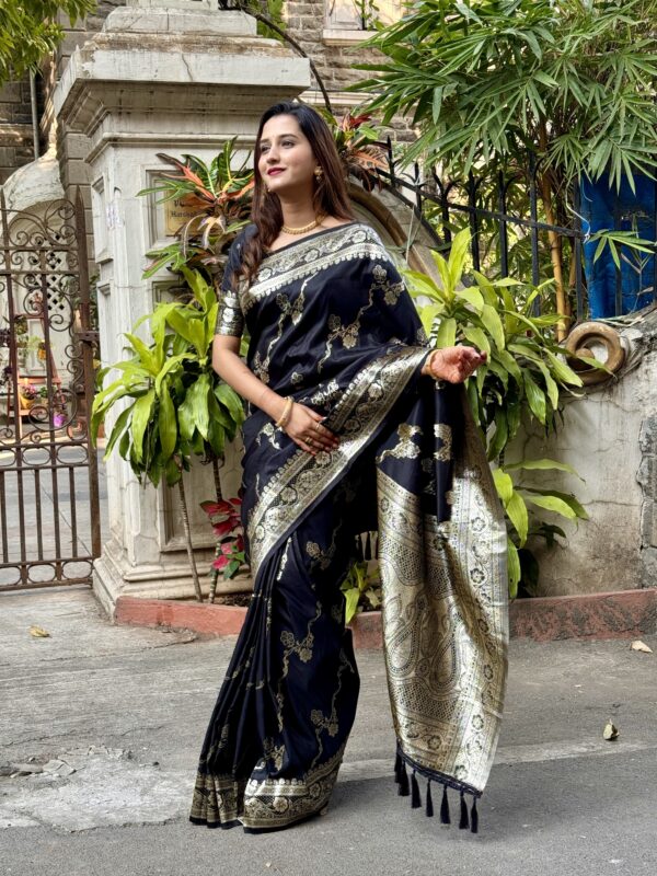 Black Banarasi Soft Silk Sarees with Silver Zari Jaal - Image 3