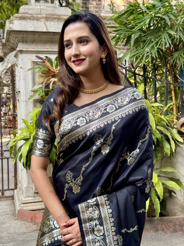 black banarasi